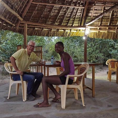 Mangrove View Bed & Breakfast Watamu Exterior photo