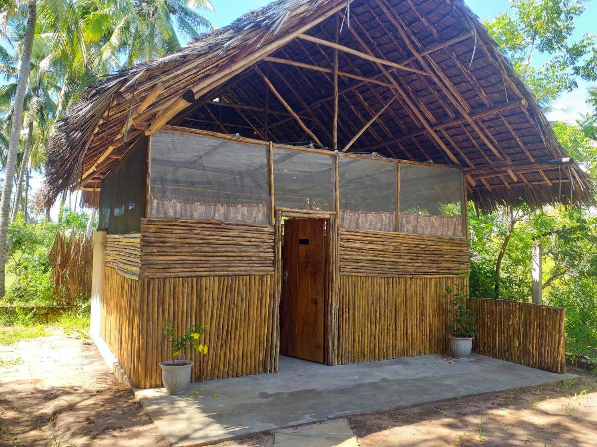 Mangrove View Bed & Breakfast Watamu Exterior photo